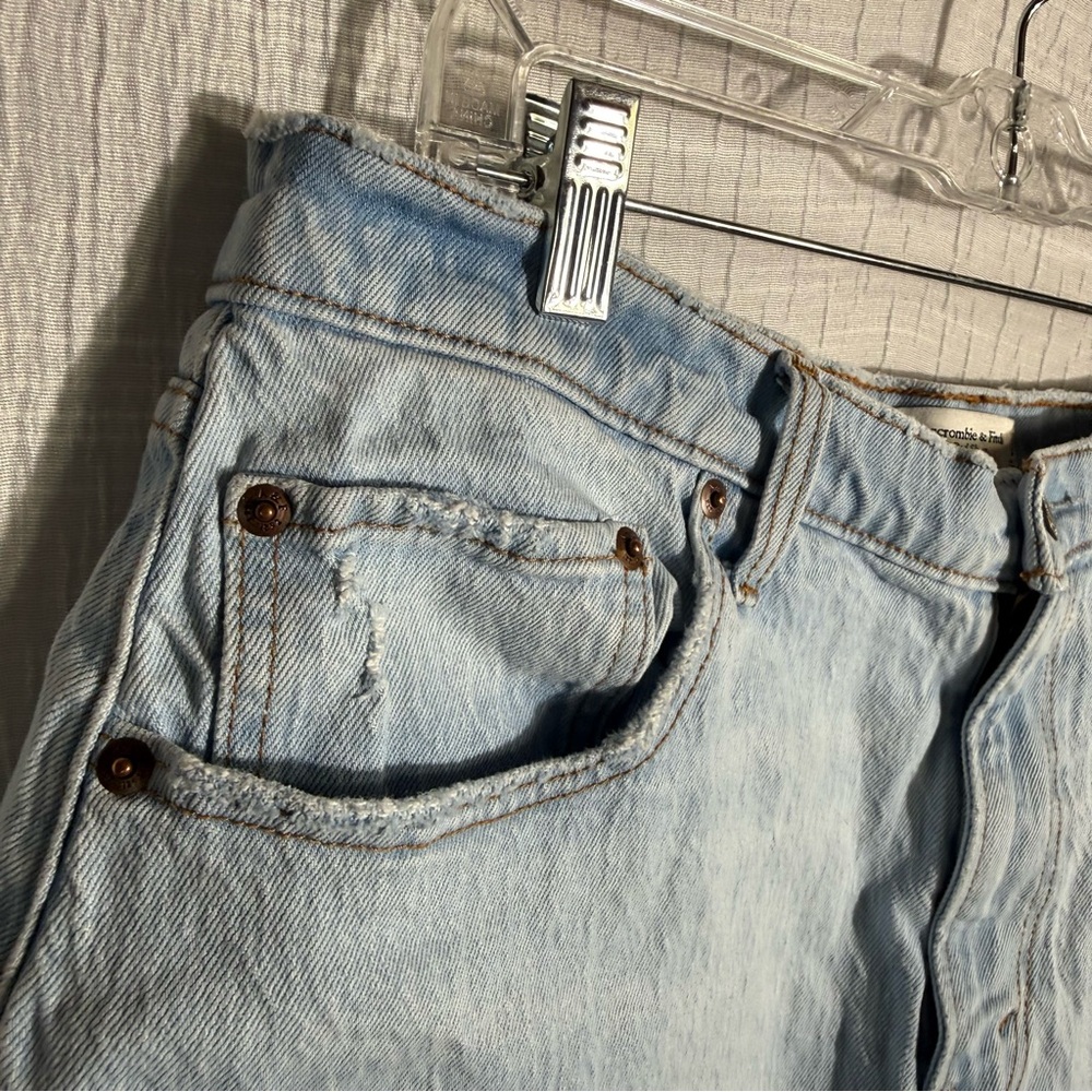 Abercrombie “The Dad Short” High Rise denim Shorts size 33/16 - Picture 5 of 9